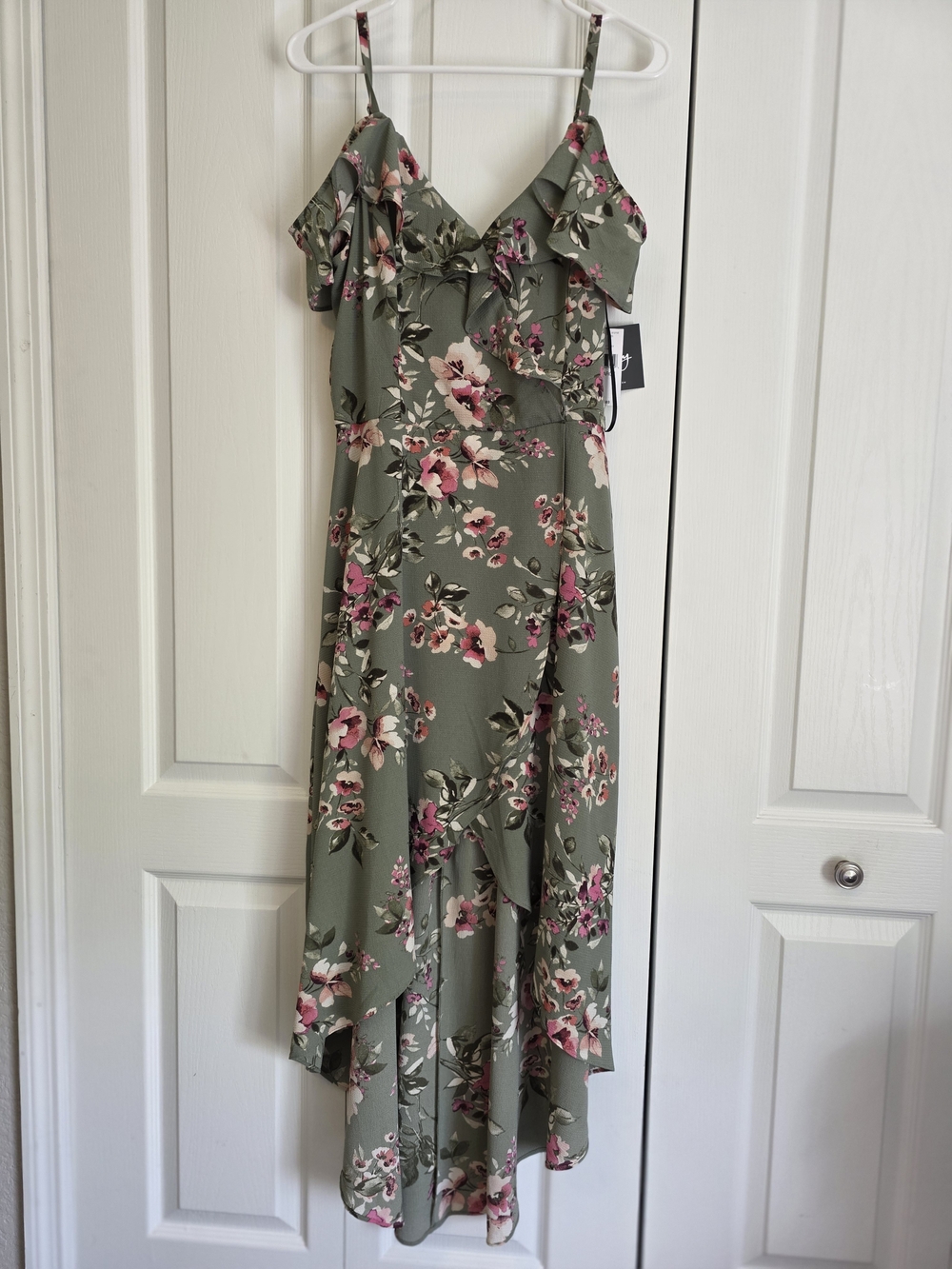 bobeau Olive Green Floral High-Low Maxi Dress